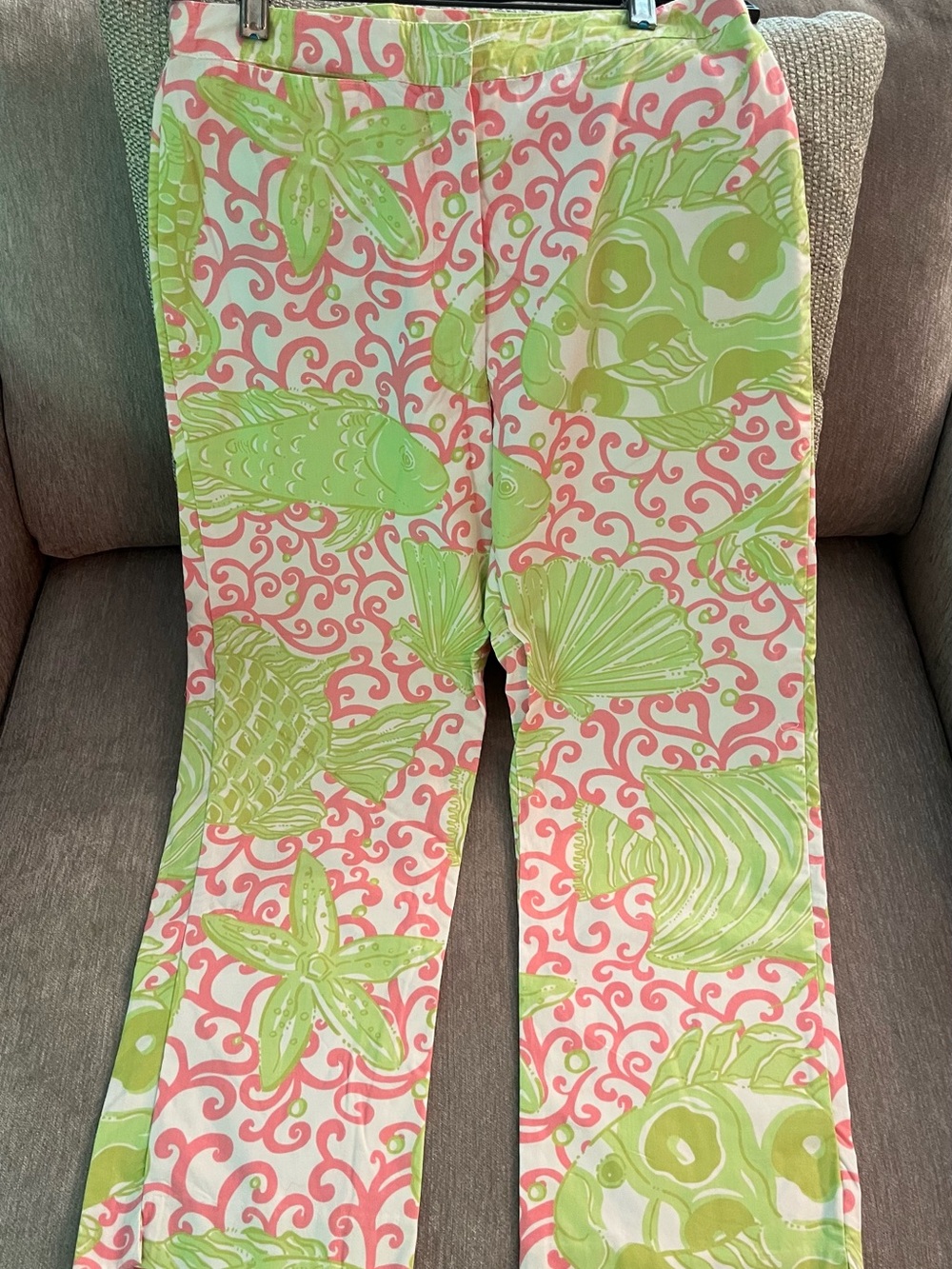 Lilly Pulitzer Pink & Lime Seashell Print Crop Pants - Size 2